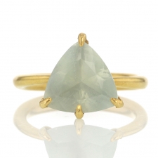 Moonstone 18k Gold Claw Ring Image