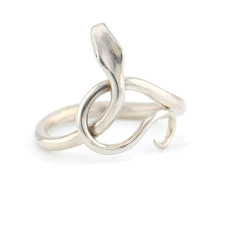 Silver Serpent Ring with Diamond Eyes