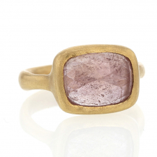 Pink Sapphire Rectangle 18k gold Sculpted Ring Image