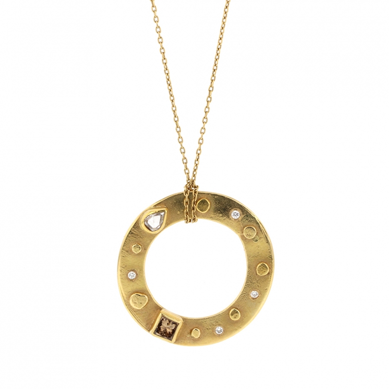 Gold Circle Necklace with Unique Diamonds