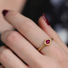 Small Ruby Teardrop 18k Gold Ring Image