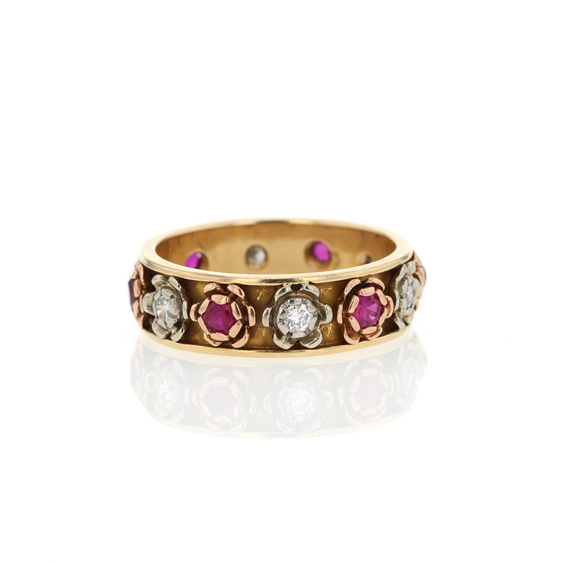 Vintage | Flower Ruby and Diamond Gold Ring at Voiage Jewelry
