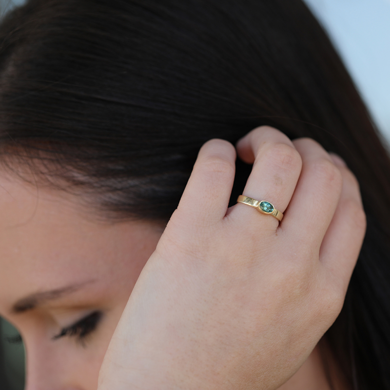 Faceted Blue Green Tourmaline Oval 18k Gold Ring