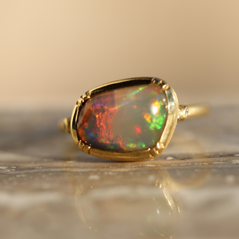 Mexican Fire Opal Ellipse 18k Gold Ring