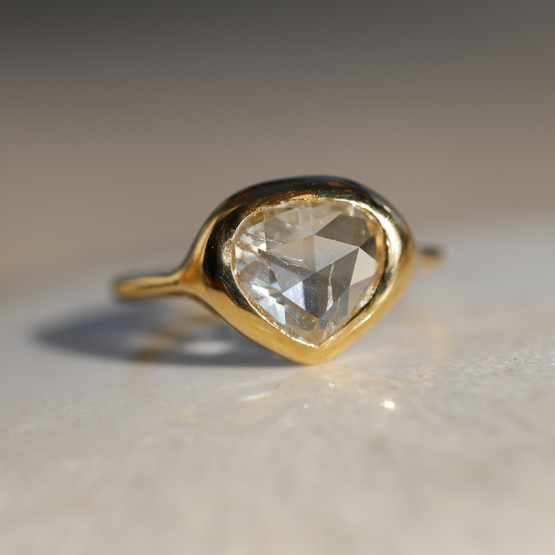 Pear Antique Rose Cut Diamond 18k Gold Carved Ring
