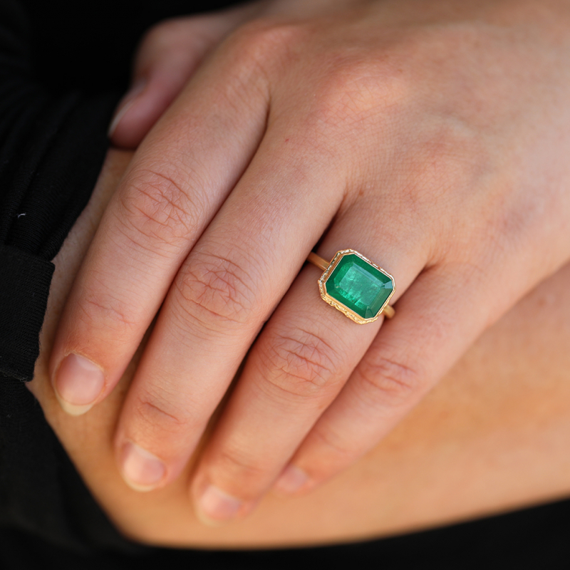 Rectangle Emerald All Gold Ring