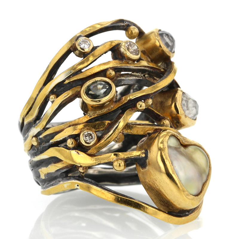 Twisted Ring with Keishi Pearl, Sapphire and Diamonds