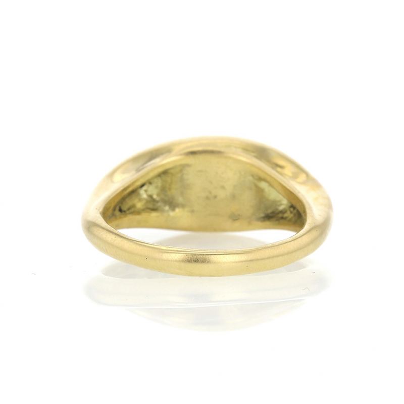 Opal 18k Gold Oblong Ring