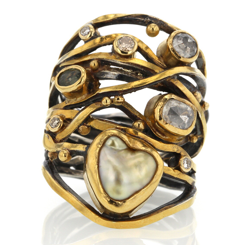 Twisted Ring with Keishi Pearl, Sapphire and Diamonds